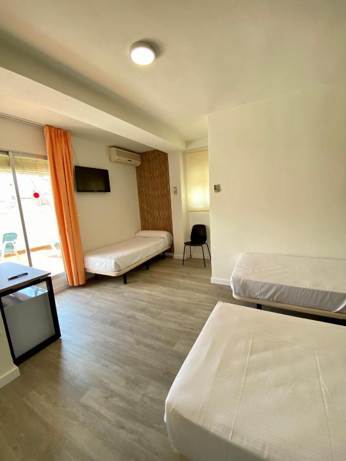 Hotel Victoria Centro Almunecar Bagian luar foto